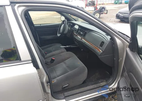 2006 Ford Crown Victoria Standard z USA, uszkodzony, nr VIN 2FAFP73V76X165582